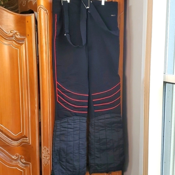 Nens snowpants with suspenders. Size 34L. By Snugler, black with red trim. - Picture 1 of 10